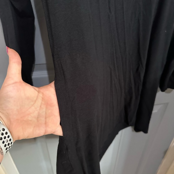 Movement long sleeve with pockets. Sz small - Picture 2 of 4